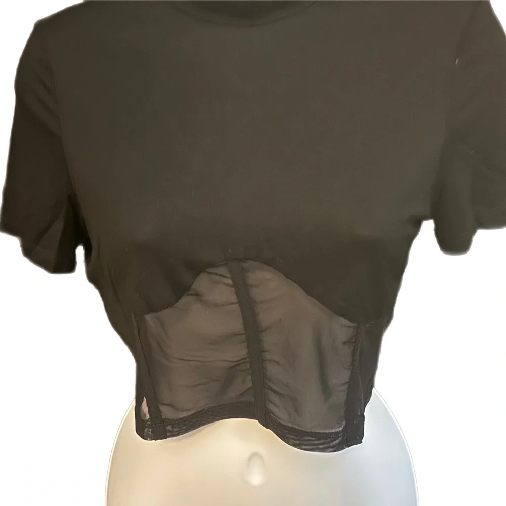 Shein top‎